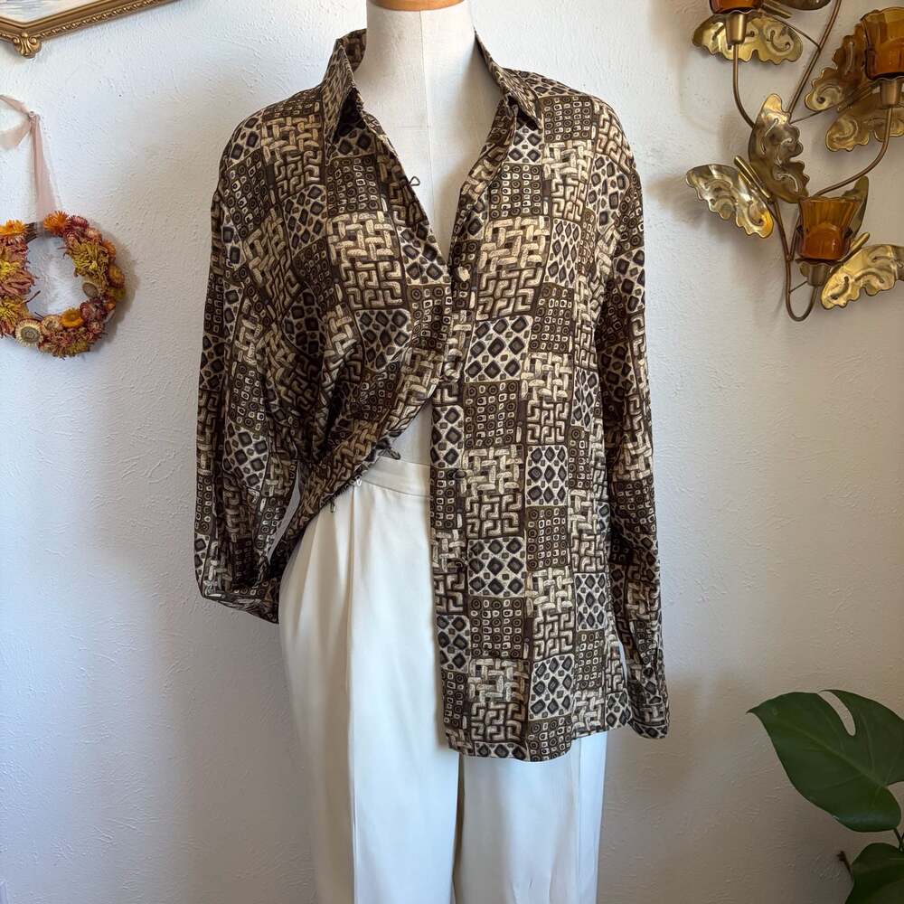 STUNT Vintage 100% Silk Geometric Print Long Sleeve Button-Down Blouse L